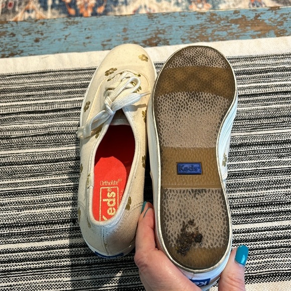 Sold at Anthropologie Keds TRIPLE HIBISCUS NATRUAL / GOLD Size 6.5 - Picture 7 of 8
